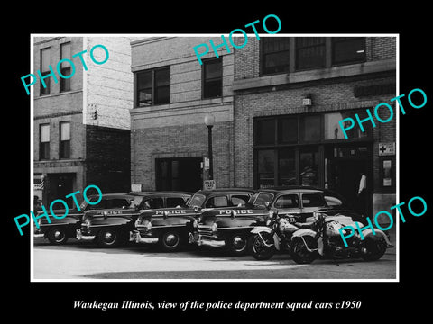 OLD LARGE HISTORIC PHOTO OF WAUKEGAN ILLINOIS, THE POLICE DEPARTMENT CARS c1950