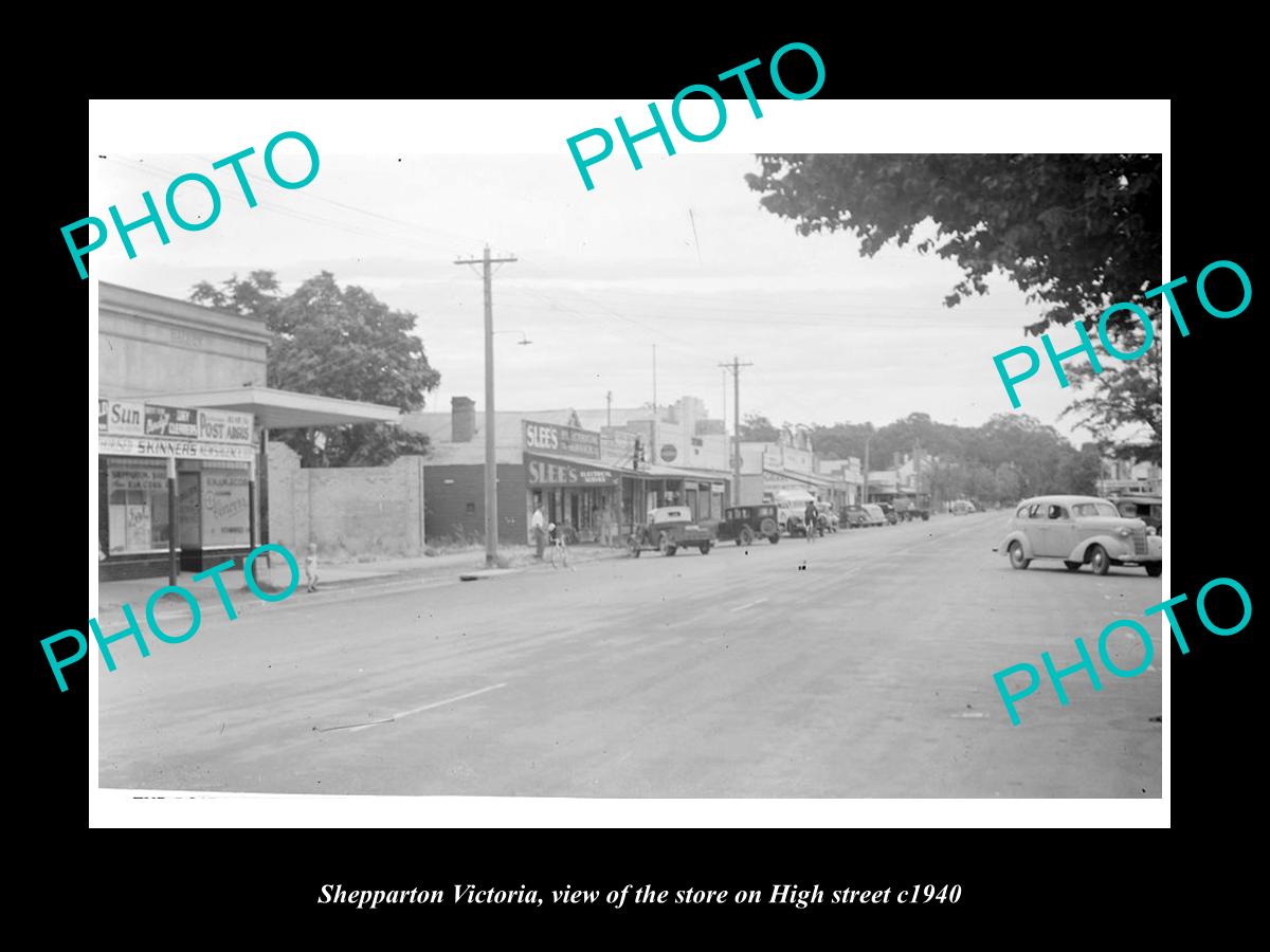 OLD LARGE HISTORIC PHOTO OF SHEPPARTON VICTORIA, VIEW OF STORES ON HIGH St 1940