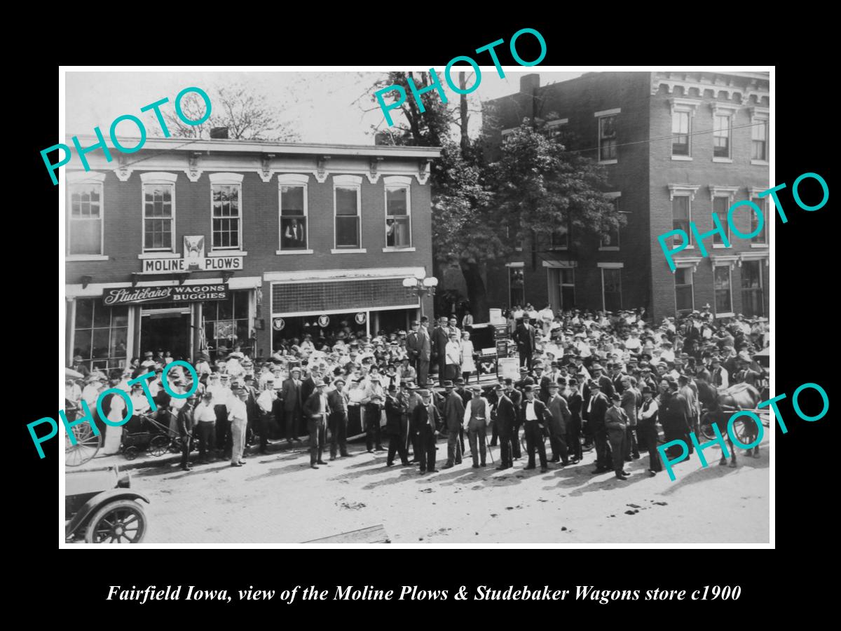 OLD LARGE HISTORIC PHOTO OF FAIRFIELD IOWA, THE STUDEBAKER & PLOW STORE c1900