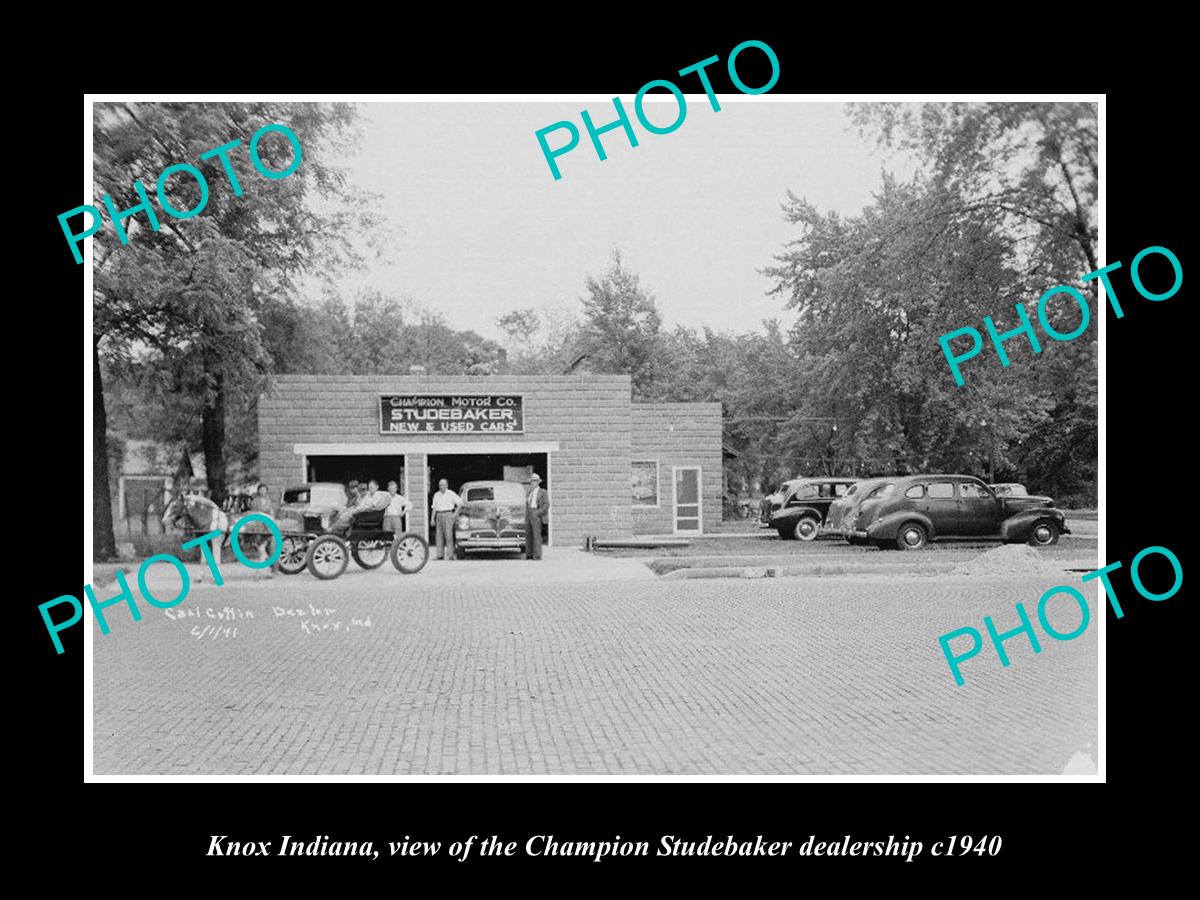 OLD LARGE HISTORIC PHOTO OF KNOX INDIANA, THE CHAMPION STUDEBAKER STORE c1940