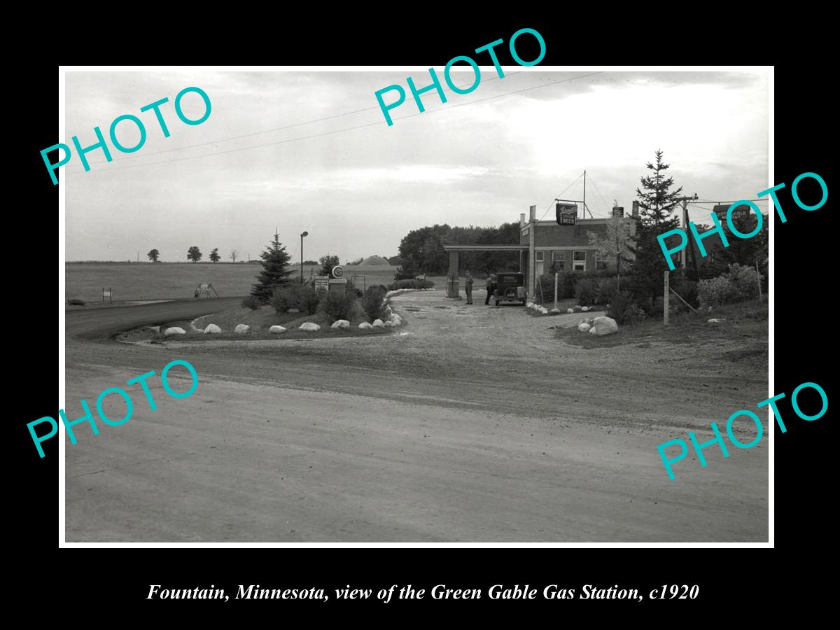 OLD LARGE HISTORIC PHOTO OF FOUNTAIN MINNESOTA, THE GREEN GABLE GAS STATION 1920