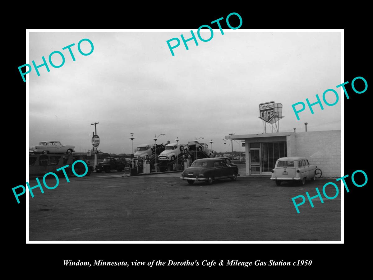 OLD LARGE HISTORIC PHOTO OF WINDOM MINNESOTA, THE CAFE & GAS STATION c1950