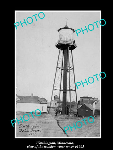 OLD LARGE HISTORIC PHOTO OF WORTHINGTON MINNESOTA, THE WOODEN WATER TOWER c1905