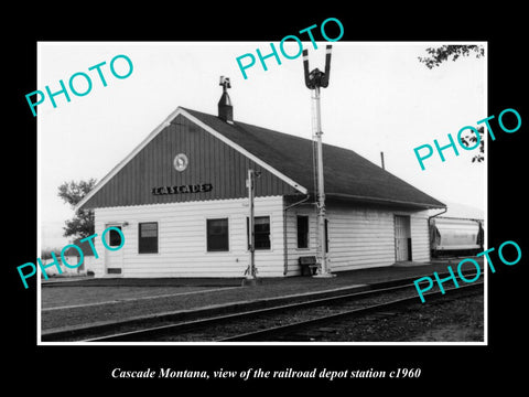 OLD LARGE HISTORIC PHOTO OF CASCADE MONTANA, THE RAILROAD DEPOT STATION c1960