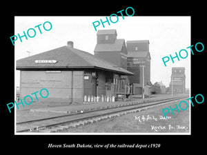 OLD LARGE HISTORIC PHOTO OF HOVEN SOUTH DAKOTA, THE RAILROAD DEPOT c1920