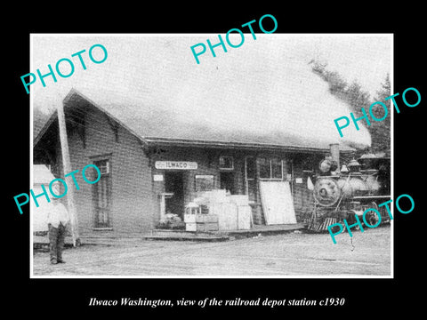 OLD LARGE HISTORIC PHOTO OF ILWACO WASHINGTON, THE RAILROAD DEPOT STATION c1930