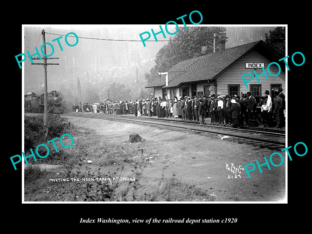 OLD LARGE HISTORIC PHOTO OF INDEX WASHINGTON, THE RAILROAD DEPOT STATION c1920