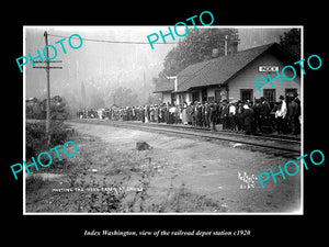 OLD LARGE HISTORIC PHOTO OF INDEX WASHINGTON, THE RAILROAD DEPOT STATION c1920