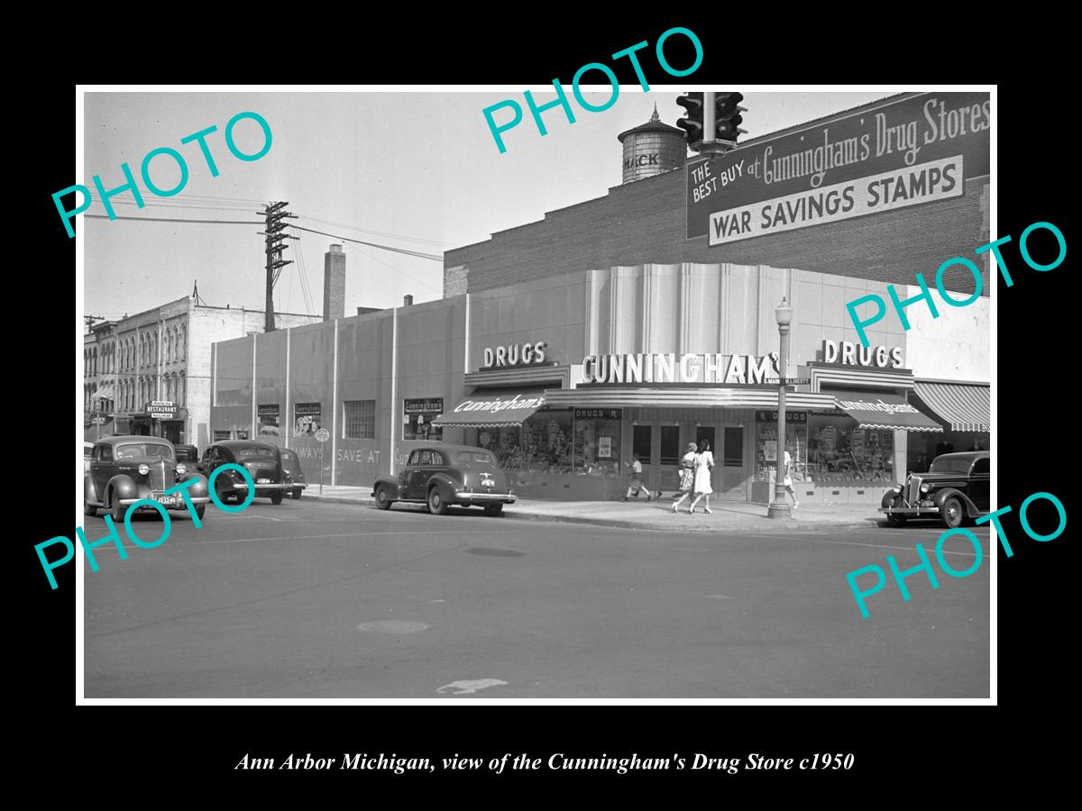 OLD LARGE HISTORIC PHOTO OF ANN ARBOR MICHIGAN, THE CUNNINGHAM DRUG STORE c1950