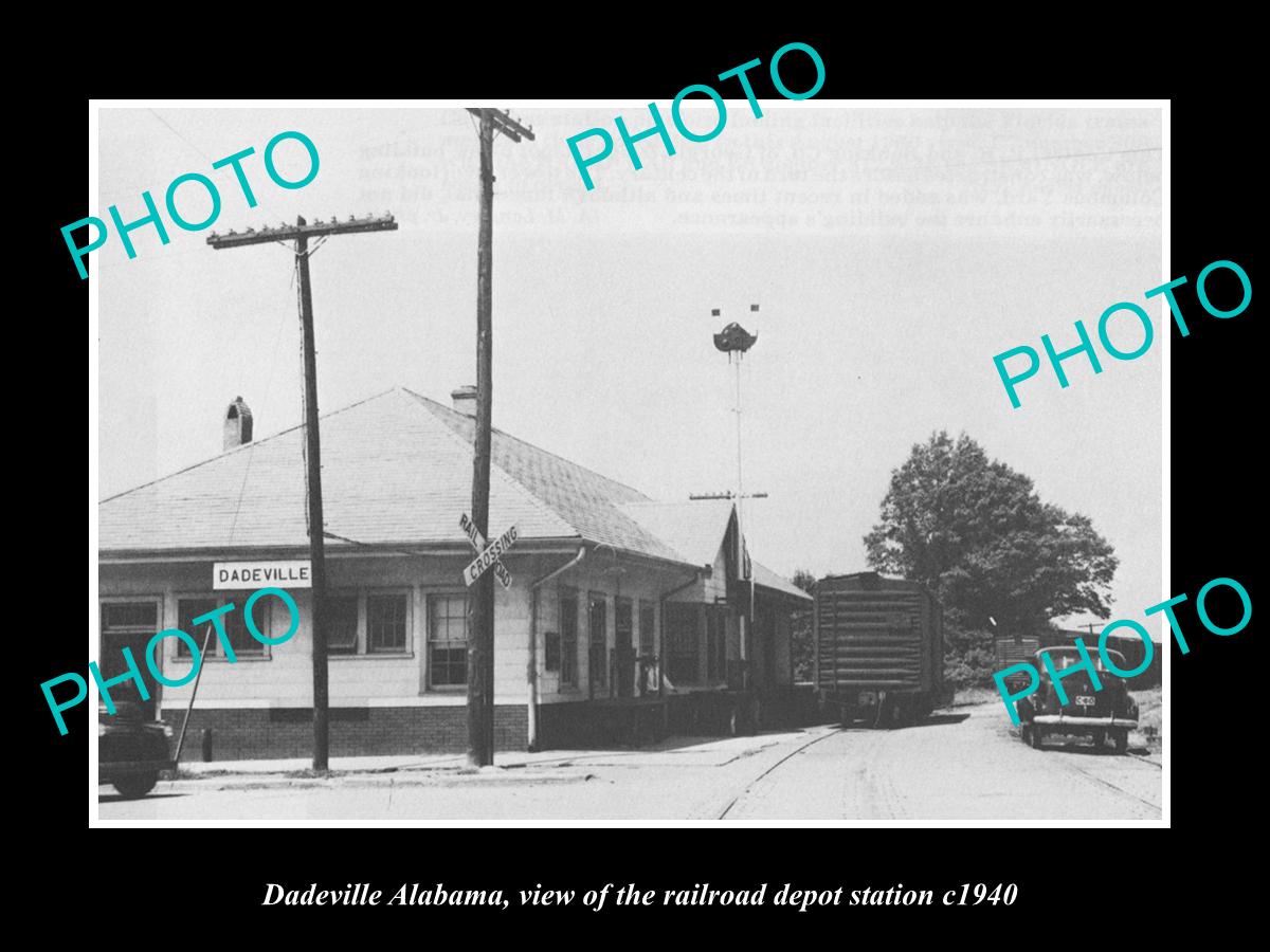 OLD LARGE HISTORIC PHOTO OF DADEVILLE ALABAMA, THE RAILROAD DEPOT STATION c1940