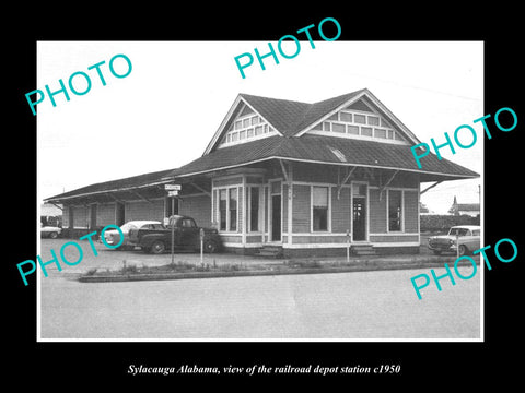 OLD LARGE HISTORIC PHOTO OF SYLACAUGA ALABAMA, THE RAILROAD DEPOT c1950