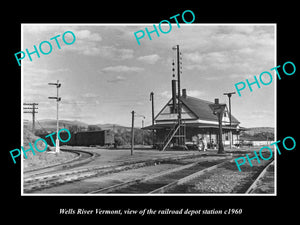 OLD LARGE HISTORIC PHOTO OF WELLS RIVER VERMONT, THE RAILROAD DEPOT c1960