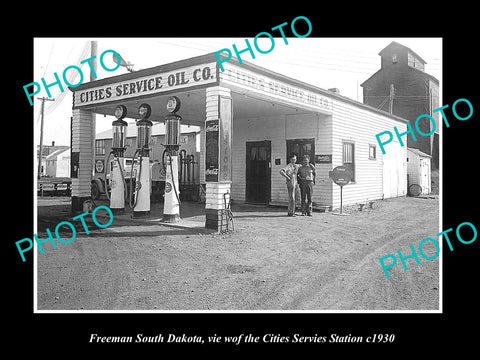 OLD LARGE HISTORIC PHOTO OF FREEMAN SOUTH DAKOTA, THE CITIES GAS STATION c1930