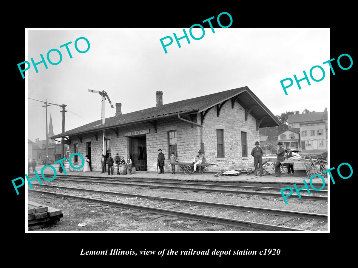 OLD LARGE HISTORIC PHOTO OF LEMONT ILLINOIS, THE RAILROAD DEPOT STATION c1920