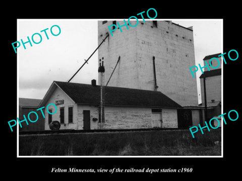 OLD LARGE HISTORIC PHOTO OF FELTON MINNESOTA, THE RAILROAD STATION c1960