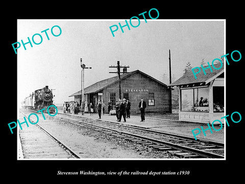 OLD LARGE HISTORIC PHOTO OF STEVENSON WASHINGTON, THE RAILROAD STATION c1930