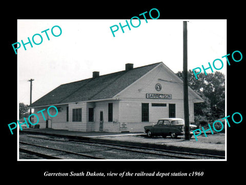 OLD LARGE HISTORIC PHOTO OF GARRETSON SOUTH DAKOTA, THE RAILROAD STATION c1960