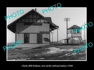 OLD LARGE HISTORIC PHOTO OF CLARKS HILL INDIANA, THE RAILROAD DEPOT STATION 1940