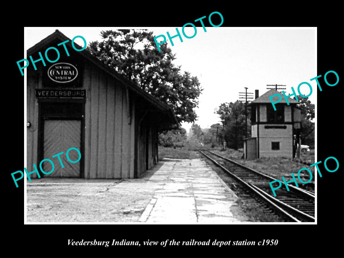 OLD LARGE HISTORIC PHOTO OF VEEDERSBURG INDIANA THE RAILROAD DEPOT STATION c1950