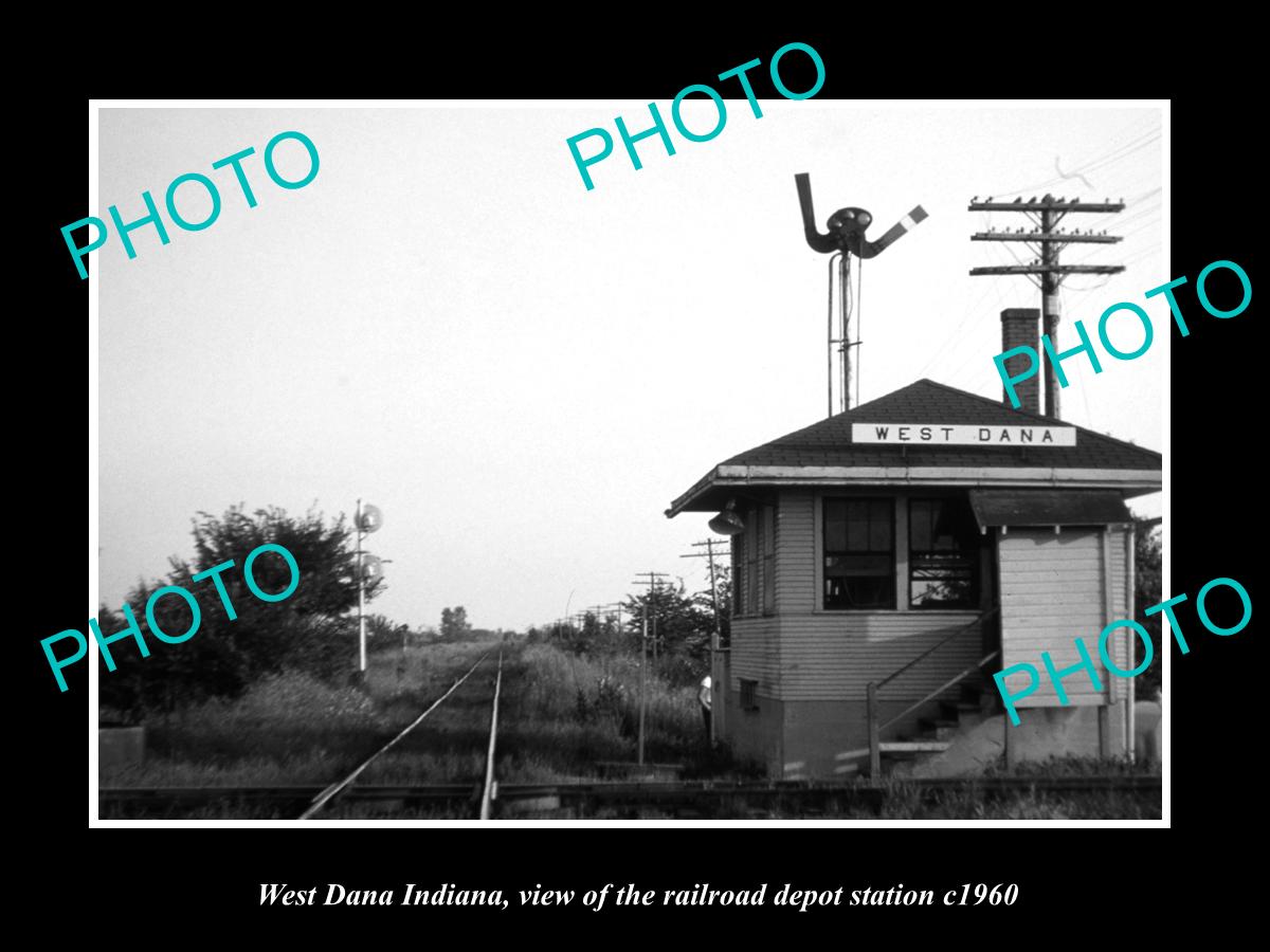 OLD LARGE HISTORIC PHOTO OF WEST DANA INDIANA, THE RAILROAD DEPOT STATION c1960