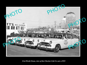 OLD LARGE HISTORIC PHOTO OF FORT WORTH TEXAS, THE CHECKER CAB Co CARS c1955