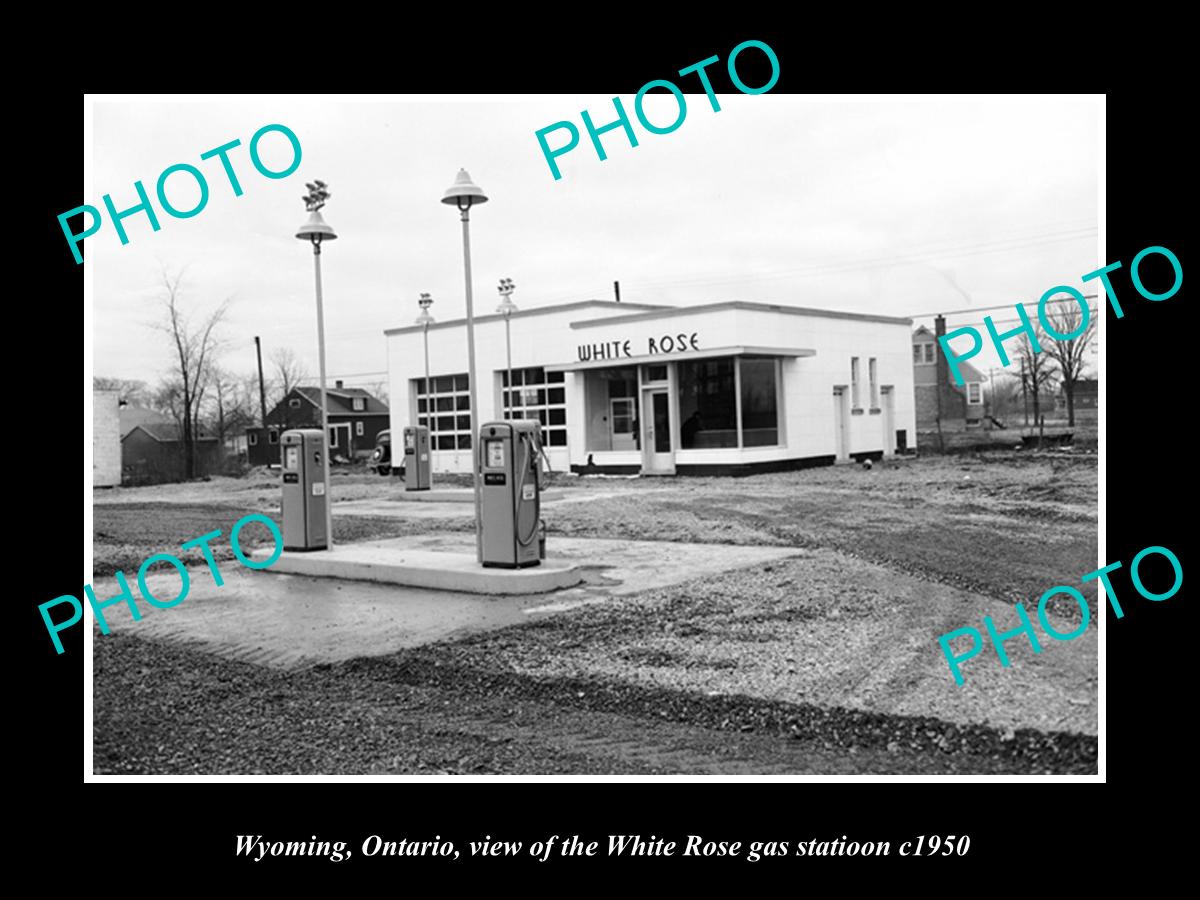 OLD LARGE HISTORIC PHOTO OF WYOMING ONTARIO, WHITE ROSE OIL Co GAS STATION c1950