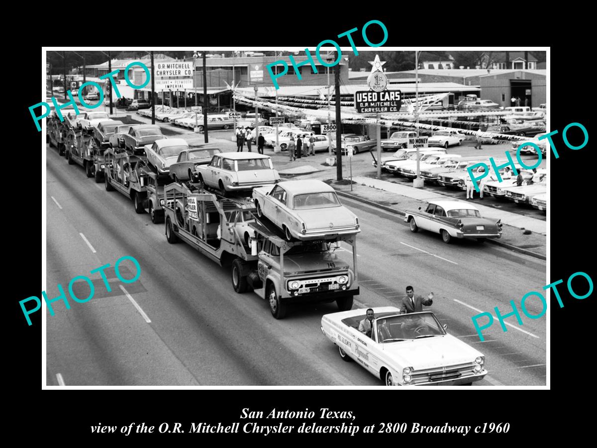 OLD LARGE HISTORIC PHOTO OF SAN ANTONIO TEXAS, THE CHRYSLER CAR DEALERSHIP c1960