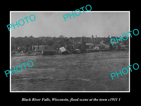 OLD LARGE HISTORIC PHOTO OF BLACK RIVER FALLS WISCONSIN, THE TOWN & FLOOD 1911 2