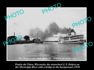 OLD LARGE HISTORIC PHOTO OF PRAIRIE DU CHIEN WISCONSIN, STEAMBOAT LANDING c1920